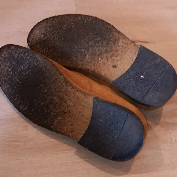 Ted Baker London suede camel shoes - Picture 4 of 5